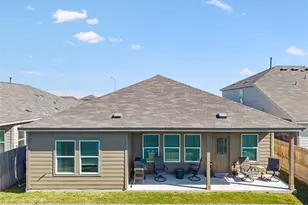 5801 Musquiz Rdg, Seguin, TX 78155 - Photo 36