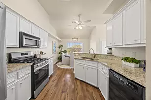 222 Village Dr, Georgetown, TX 78628 - Photo 10