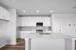 12000 Russo Dr, Austin, TX 78747 - Photo 8