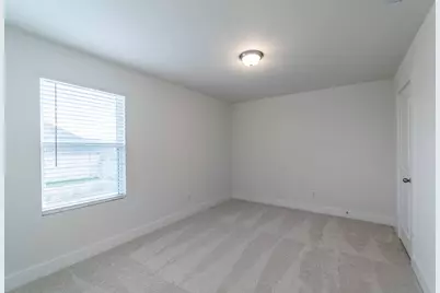 104 Old Silver Drive, Jarrell, TX 76537 - Photo 14