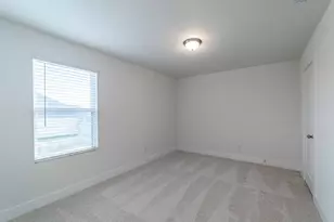 104 Old Silver Dr, Jarrell, TX 76537 - Photo 14