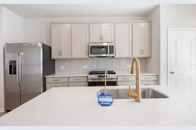 116 Barret Drive, Liberty Hill, TX 78642 - Photo 10