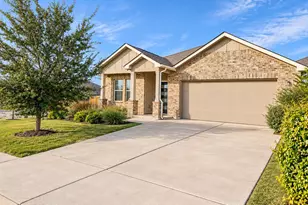15400 Summer Ray Dr, Del Valle, TX 78617 - Photo 2