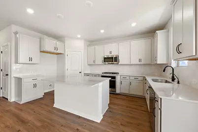 121 Jans Way, Georgetown, TX 78626 - Photo 18