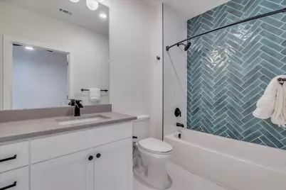 3000 Duval Street #302, Austin, TX 78705 - Photo 18