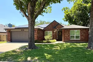 1008 Maplewood Dr, Pflugerville, TX 78660 - Photo 1