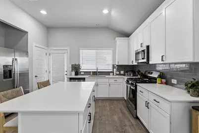 164 Appleberry Lane, Elgin, TX 78621 - Photo 10