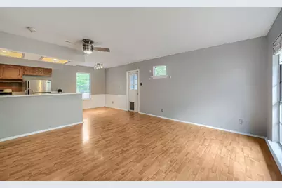 8308 Hathaway Drive, Austin, TX 78757 - Photo 14