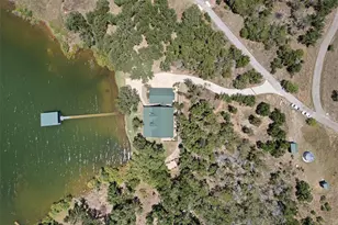 103 Hessie Ave, Burnet, TX 78611 - Photo 2