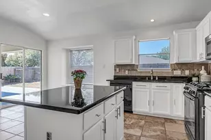 16601 Jadestone Dr, Leander, TX 78641 - Photo 8