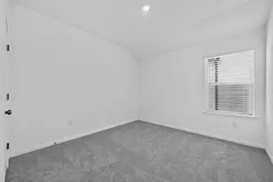 14105 Axel Johanson Dr, Del Valle, TX 78617 - Photo 16