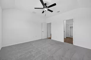14105 Axel Johanson Dr, Del Valle, TX 78617 - Photo 12