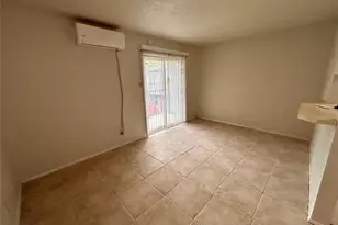 901 E 40th St, Austin, TX 78751 - Photo 2