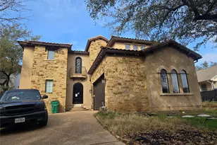 1310 Minnie Dr, Austin, TX 78732 - Photo 4