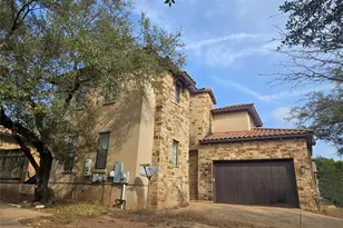 1310 Minnie Dr, Austin, TX 78732 - Photo 2