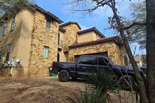 1310 Minnie Dr, Austin, TX 78732 - Photo 2