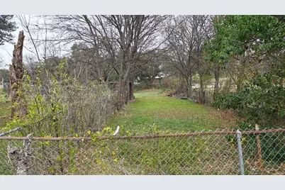 8613 Georgian Drive, Austin, TX 78753 - Photo 2