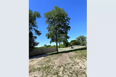 430 W Parsons Street, Manor, TX 78653 - Photo 8