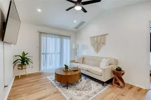 6903 Deatonhill Dr, Austin, TX 78745 - Photo 10