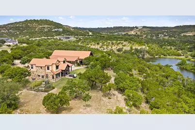 241 E Lynx Cove, Blanco, TX 78606 - Photo 2