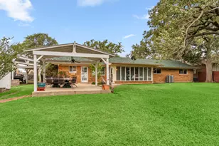 105 Agarita Dr, Burnet, TX 78611 - Photo 6