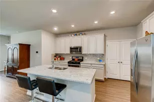 105 Tucana St, Georgetown, TX 78628 - Photo 6