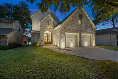 327 Meadowlakes Drive, Meadowlakes, TX 78654 - Photo 1