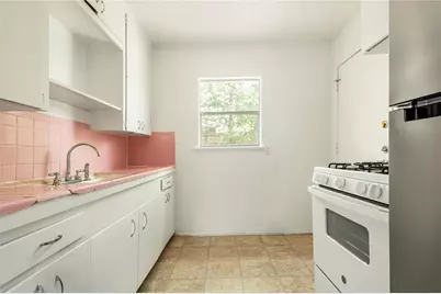918 E 50th #B, Austin, TX 78751 - Photo 6