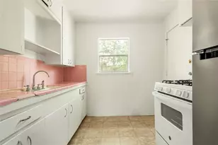 918 E 50th, Austin, TX 78751 - Photo 6