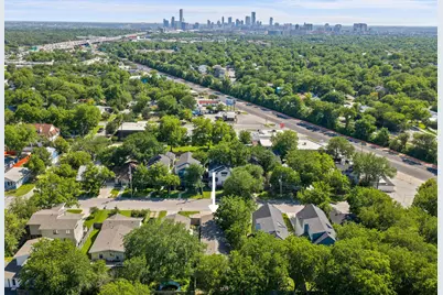 918 E 50th #B, Austin, TX 78751 - Photo 16