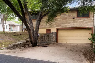 1179 Poquito St, Austin, TX 78702 - Photo 24