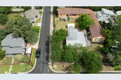 1179 Poquito Street, Austin, TX 78702 - Photo 32