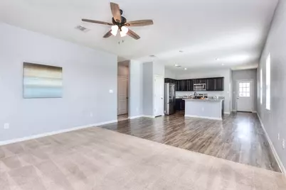 109 Helios Drive, Jarrell, TX 76537 - Photo 6