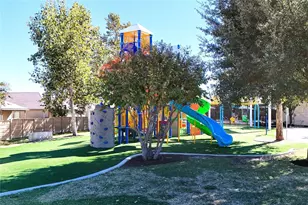 109 Helios Dr, Jarrell, TX 76537 - Photo 28