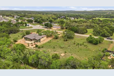 320 Onion Creek Lane, Driftwood, TX 78619 - Photo 14
