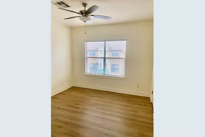 13420 Lyndhurst Street #404, Austin, TX 78729 - Photo 12