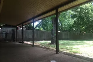 6804 Suena Dr, Austin, TX 78741 - Photo 18