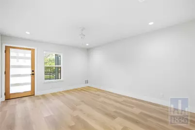 5304 Saint Georges Green #B, Austin, TX 78745 - Photo 10
