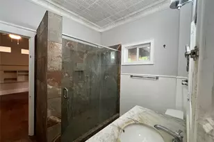 1016 N 3rd St, Temple, TX 76501 - Photo 18