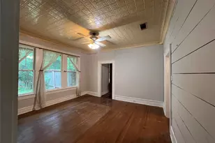 1016 N 3rd St, Temple, TX 76501 - Photo 14