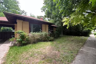 1016 N 3rd St, Temple, TX 76501 - Photo 4