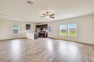 15401 Solstice Cv, Del Valle, TX 78617 - Photo 6
