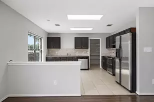 7900 Rosenberry Dr, Austin, TX 78747 - Photo 10