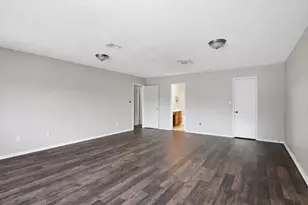 7900 Rosenberry Dr, Austin, TX 78747 - Photo 18