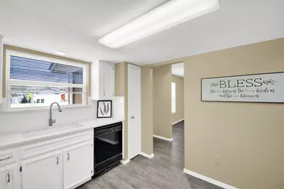 12002 Hardwood Trail, Austin, TX 78750 - Photo 4