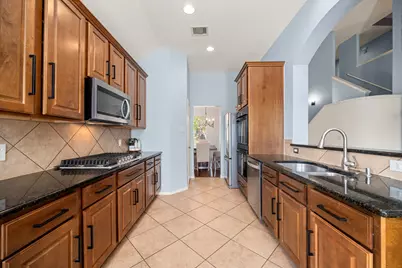 21001 Haddington Cove, Hutto, TX 78634 - Photo 6