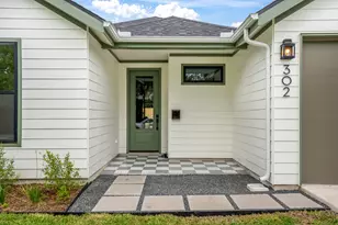 302 El Paso St, Austin, TX 78704 - Photo 2