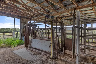18000 Fm 112, Thrall, TX 76578 - Photo 28