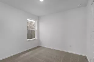 25608 Wheat Seed Ln, Elgin, TX 78621 - Photo 18