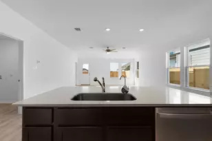 25608 Wheat Seed Ln, Elgin, TX 78621 - Photo 10